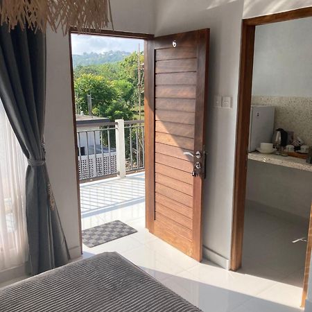 Villa Iris Homestay Uluwatu Esterno foto