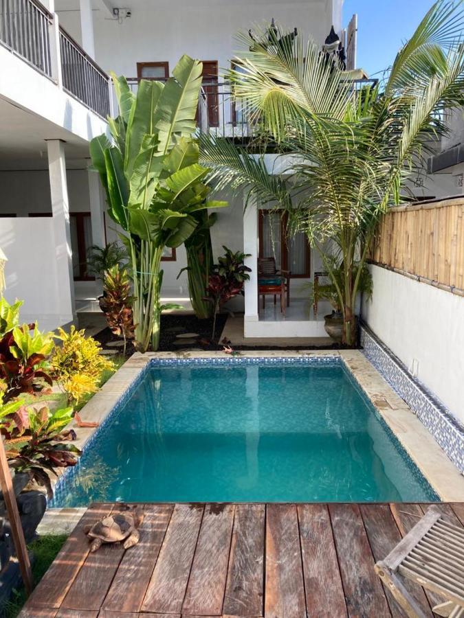 Villa Iris Homestay Uluwatu Esterno foto