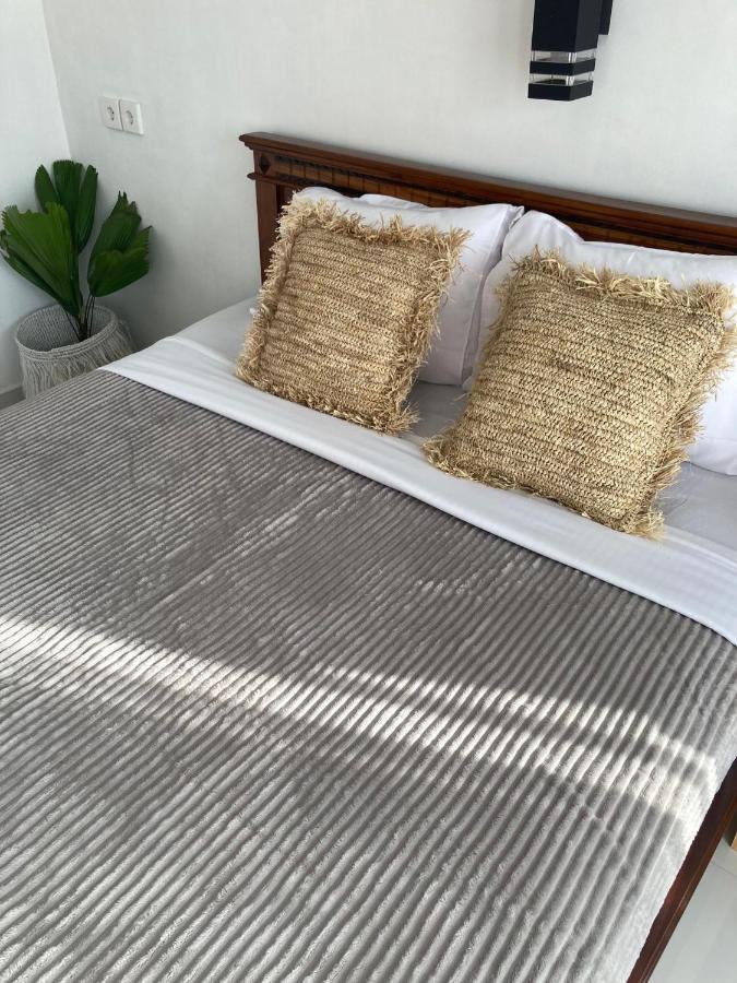 Villa Iris Homestay Uluwatu Esterno foto